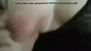 صديقة الزوجة السابقة تخرج ثدييها لجنس إباحي صعب