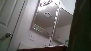 جميلات منقبات غامضات في جلسة جماعية