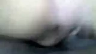 قضيب هائل يملأ ويوسع مهبل ضيق