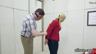 مثقوب الهرة قبو حامل