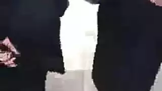 فتيات محجبات تكشف عن مداعبة مهبلية في الخارج