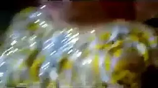 عاهرة سورية بيضاء البشرة تُغرى وتُمارس معها الجنس في صفقة مال مقابل جنس