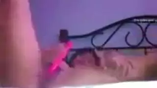 ارتباط عشوائي: لعق لسان عميق يؤدي إلى جنس rough