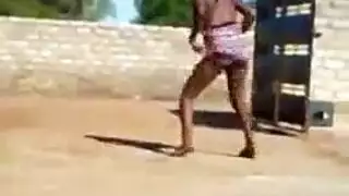 شهوة الحيوان: بنات تتوسل لقضيب الوحش