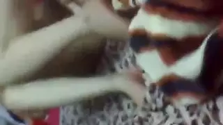 بورن مصرى: مضاعفة الحركة مع بنتين مثيرة