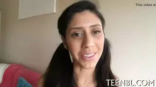 جنة المص: فمها الماهر يصل بي إلى النشوة