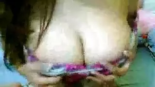 طلاب مشاغبون: جلسة أفلام إباحية في المكتبة