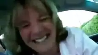 مغامرة الميلف الخائنة بين الأعراق: عبادة مهبلية وجنس قاسي