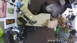 عاهرات القبائل: إدخال مزدوج في أعماق الغابة