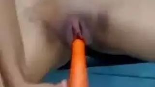 سكس بنت تتبول فوق وجهه