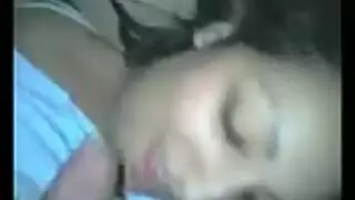 جنس فموي ساخن وإنهاء فوضوي على الوجه