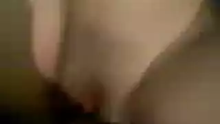 رومانسية غرفة النوم المصرية: مشاهد إباحية صريحة