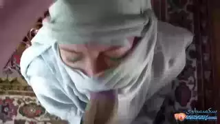 عاهرة محجبة تبلع زب كبير في فيلم عربي إكس إكس إكس