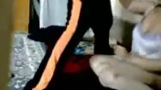 عاهرة مصرية محجبة تأخذ كل وضعية في مشهد إباحي صريح