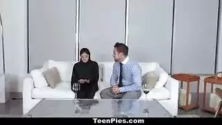 مشهد محجبة إكس إكس إكس: نيك عميق وإخراج البزاز