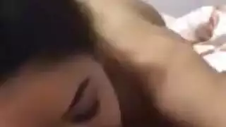 عروس ماكرة تمارس الجنس مع عشيقها قبل الزواج جنس فموي عربي صريح