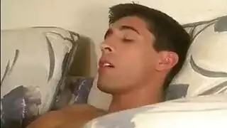 كارينا كابور يتم تدمير مهبلها في هذا الفلم الإباحي القاسي