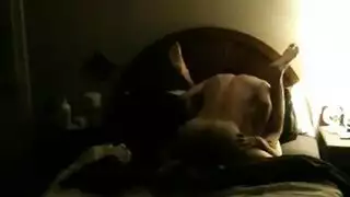 الرجل المتزوج المهذب يسجل قذفته الجنسية القذرة