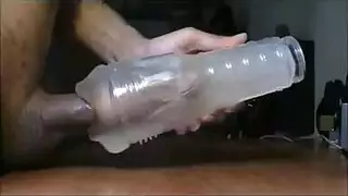 هزاز وقضيب دارسي بيل في فعل مع فرج بريطاني