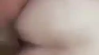 كس عربي محلوق يمتلئ بالسائل المنوي