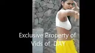 فتاة جامعية الشرج اللعب زنزانة