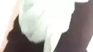 إباحية نار عربية: طالبة محجبة ومالك عدواني في ممارسة جنس بالشقة