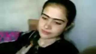 جمال عراقي في مشهد جنسي صريح