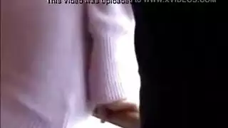 قضيب الوكيل الصلب يحصل على فم مبلل وفرج ضيق من الممثلة الإباحية اليابانية آي شيمورا