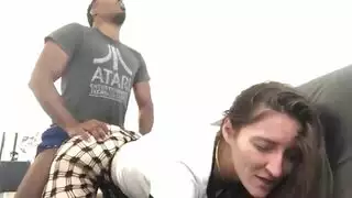 نار شرجي عربي: صفع عنيف وهيمنة قضيب أسود كبير