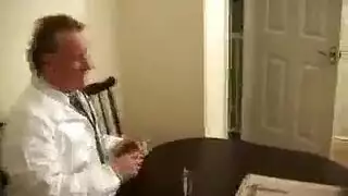 قديم ويونغ استنشاق سراويل الجدة مثليه