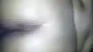حركة إطلاق من الخلف على مؤخرة سمراء كبيرة من قبل رجل ثقيل