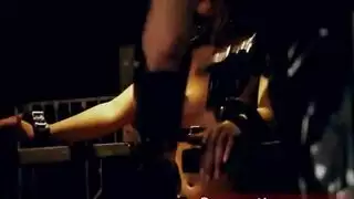 هوس نيك شرجي وقاسي في الأرجل