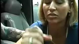 فتان مجهول يعطيها جماع إباحي قاس