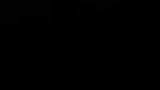 مامي إيتو الناضجة تتعرى لإرضاء العميل