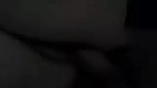 وضعية الكلب الشديدة تؤدي إلى قذف غزير