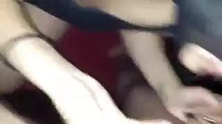 أمي التركية تمتص الديك الشباب