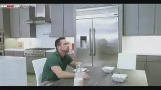 إباحية محرمة: الأخت غير الشقيقة تأخذ كل السائل المنوي