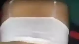 عاهرة مصرية تُمارس الجنس بسرعة وعنف