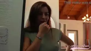 الينا انجل مع زوجها و صديقتها