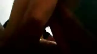 فيتش البهيمية وضع كلب خشن بورن