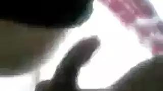 ماراثون جنسي لعمال متعرقين