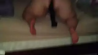 اثنا نشاهده التلفزيون