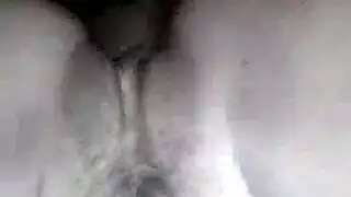 تعزيب بنت بنيك