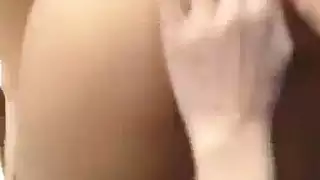 مشاهد جنس ساخنة لممثلة سورية تنتشر على وسائل التواصل