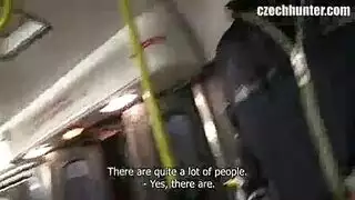 بنت بل شارع ولد يقله يعطيكي فلوس وموسج ومص ولحس ونيك
