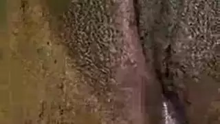 إغراء الثونج: أثداء كبيرة ومؤخرة في مشهد إباحي صريح