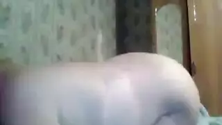 صديقات شقراوات مثيرات في حفلة جنس مهبلي مزدوج صريح