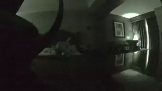 ربة منزل تشعر بالملل تغوي الجار المخون لعلاقة إكس إكس إكس عنيفة