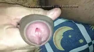 لقطة مقرّبة لفرج يقطر بللاً: بتفاصيل مثيرة