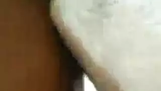 فتاة بالجوارب السوداء تتعرض لضربات جنسية قاسية من شاب مثير